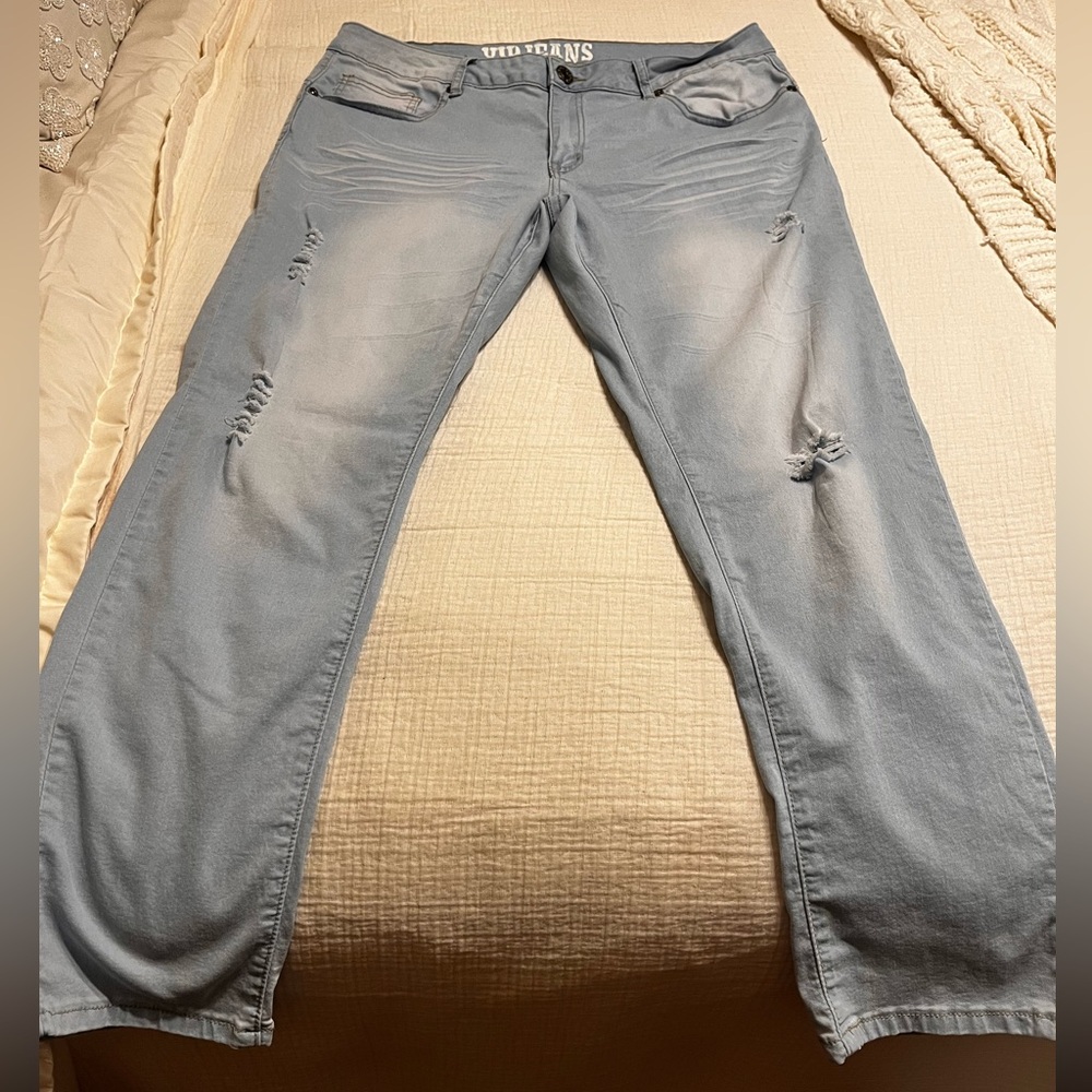 VIP Distressed Jeans. Size 15/16 Juniors.